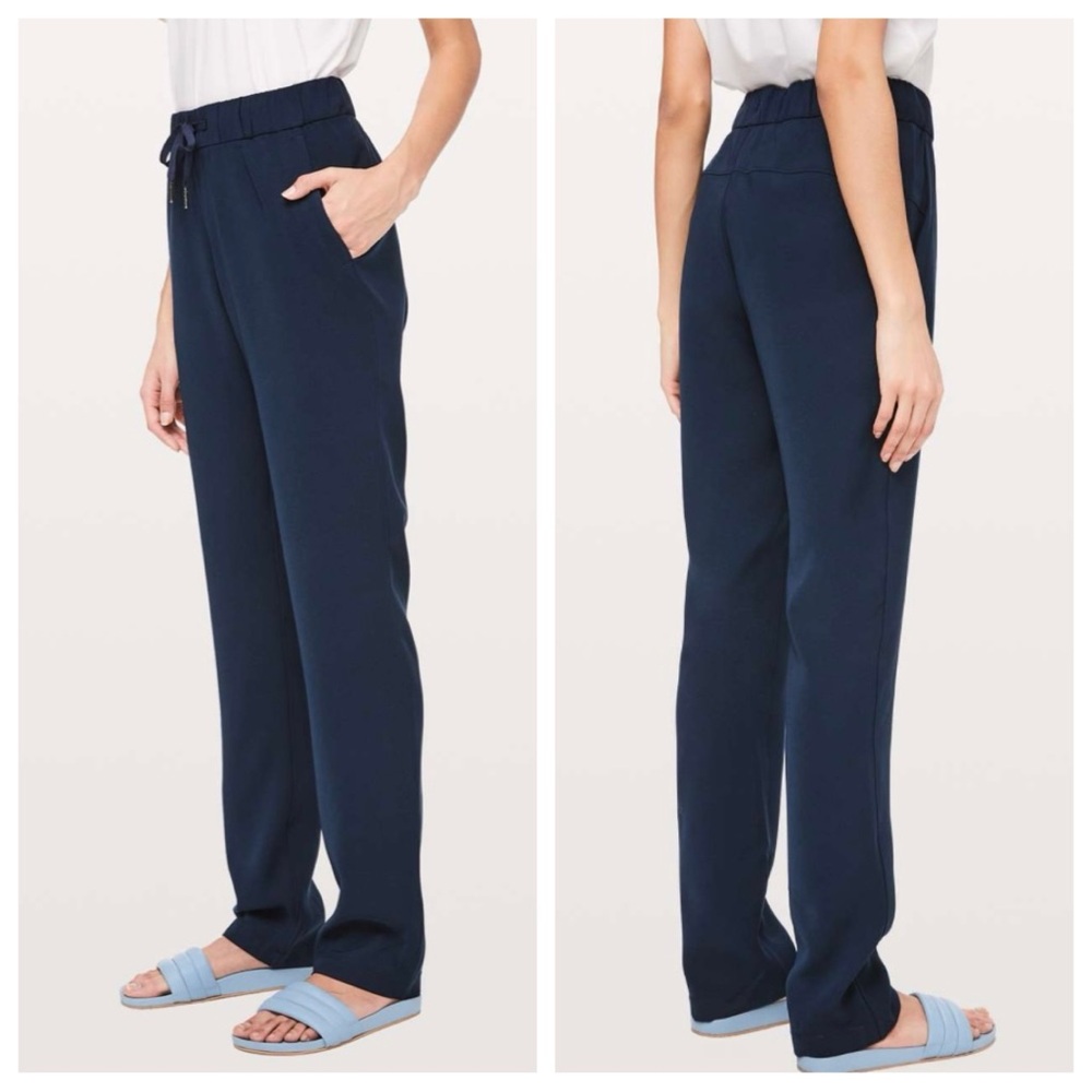 Lululemon On The Fly Pant Woven Tall 33" Inseam True Navy size 14 Tall